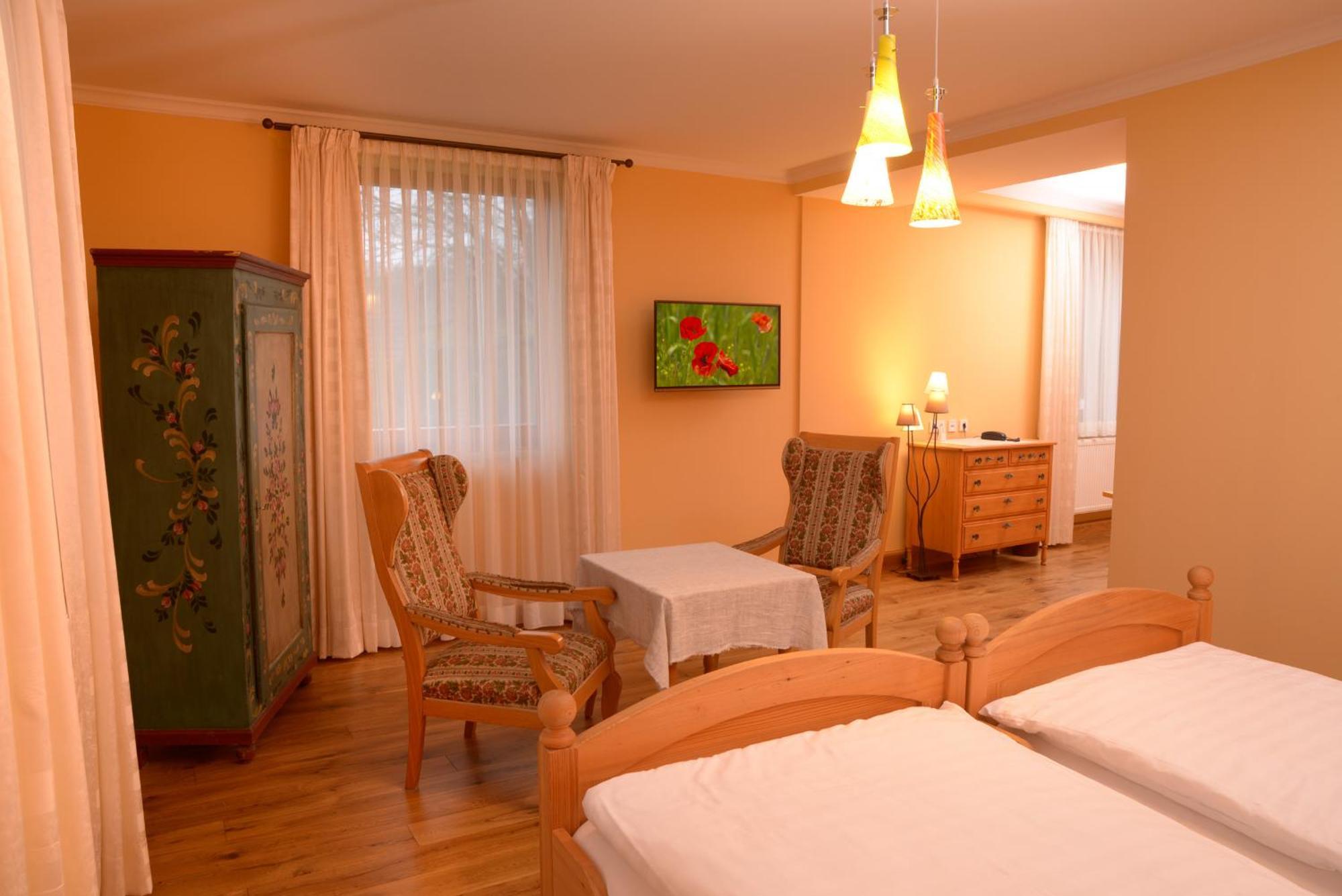 Landgasthof Haueis Marktleugast Екстериор снимка